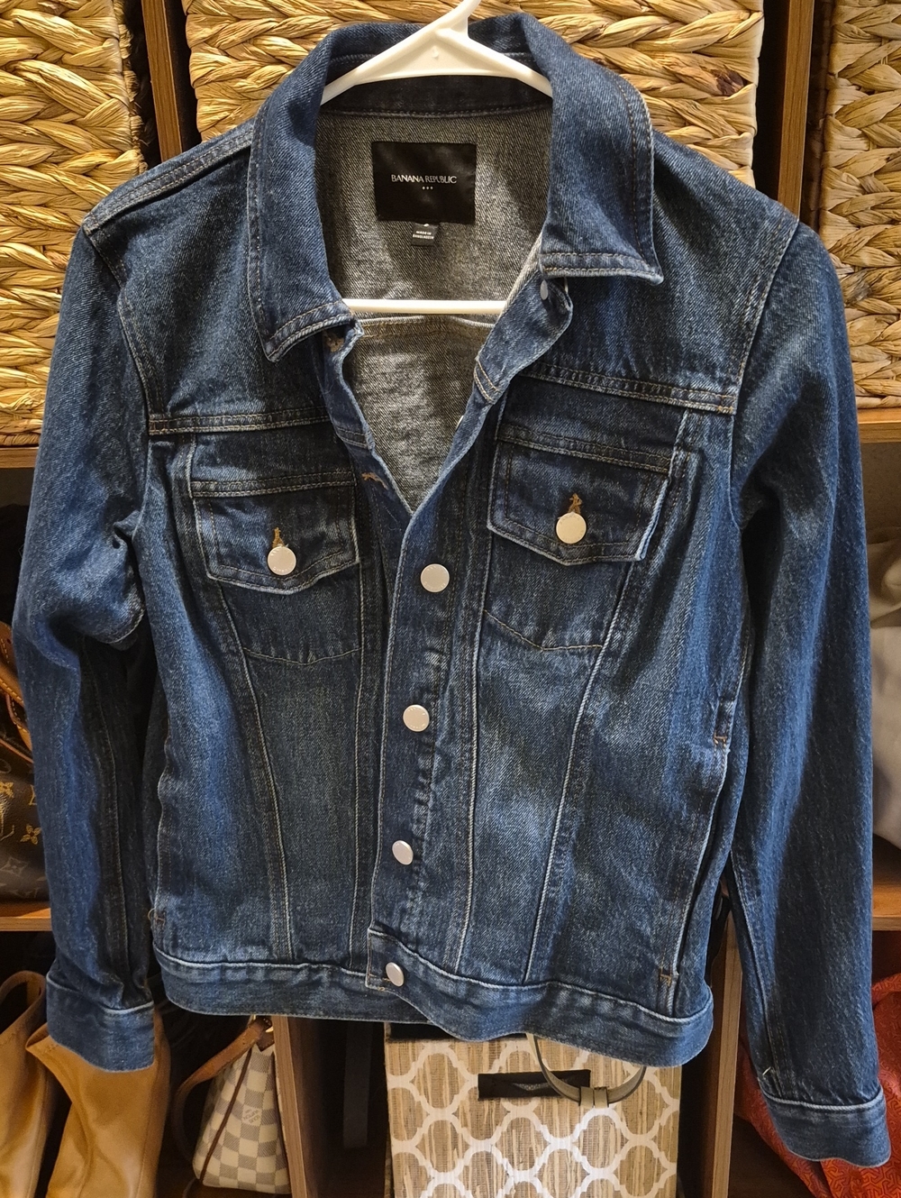 Banana Republic Women'Small Denim Jacket Size Small